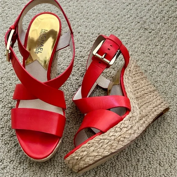 Gorgeous Giovanna Madarin Burnt Orange Michael Kors Sandals Wedges 7.5 - Picture 1 of 7